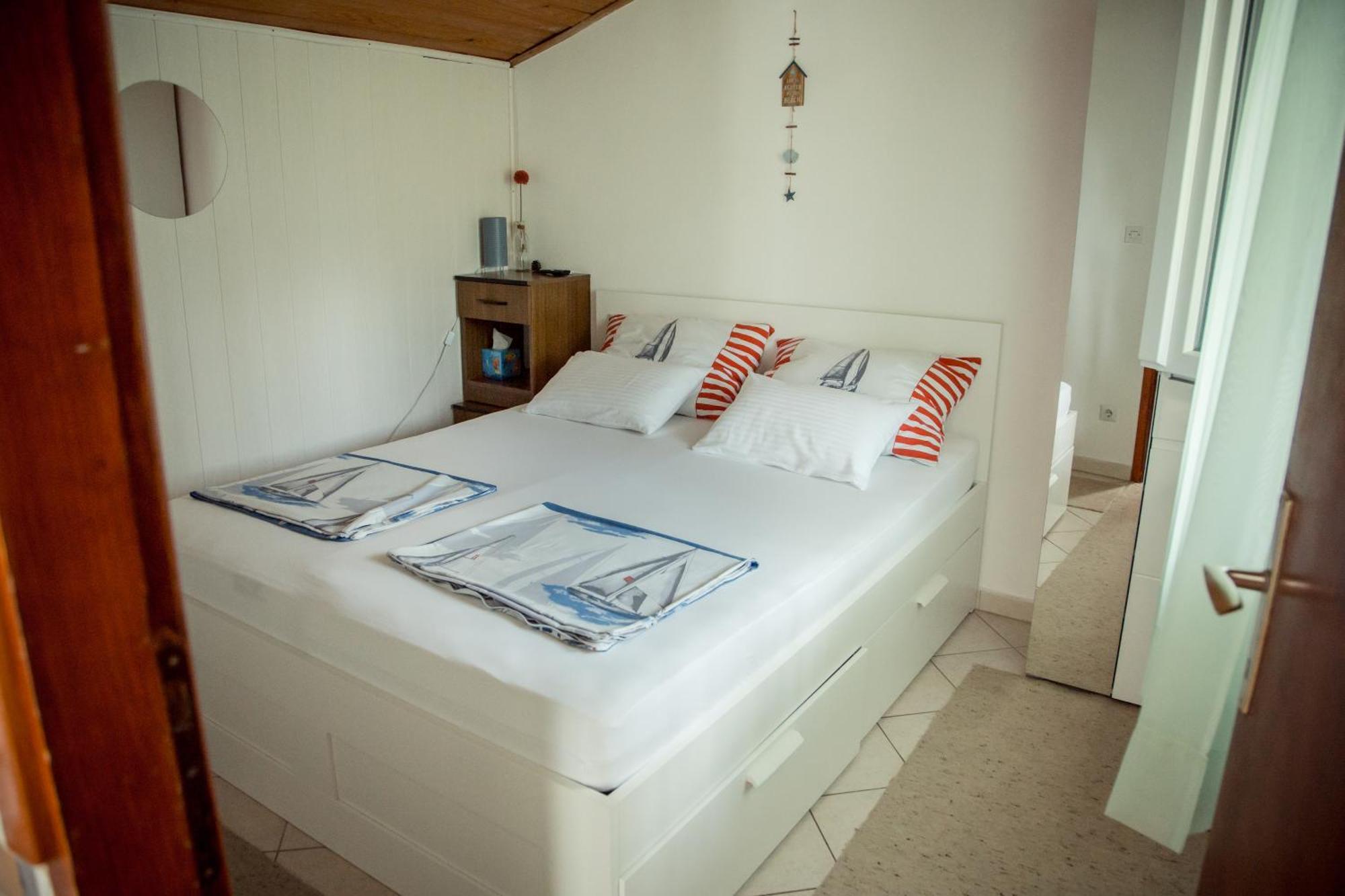 Felix Apartment Biograd บีโอกราดนาโมรู ภายนอก รูปภาพ