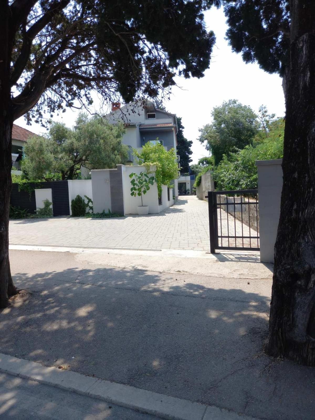 Felix Apartment Biograd บีโอกราดนาโมรู ภายนอก รูปภาพ